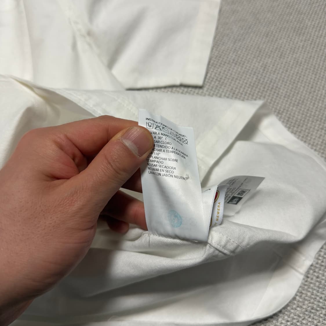 뉴에라 X 디스이즈네버댓 반팔 셔츠 화이트 상품이미지6