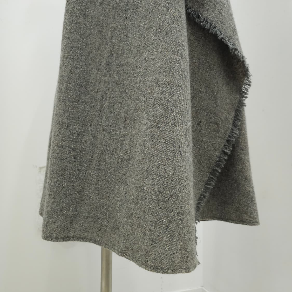 TRANS WORK 울 실크 그레이 랩스커트 상품이미지4