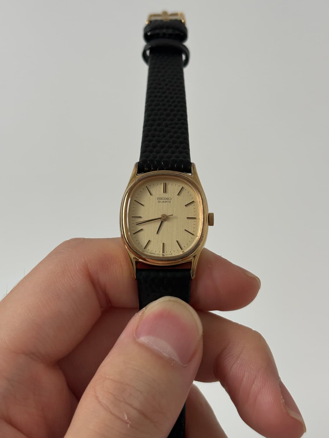 1980s Gold Oval Case Ladies Quartz 상품이미지2