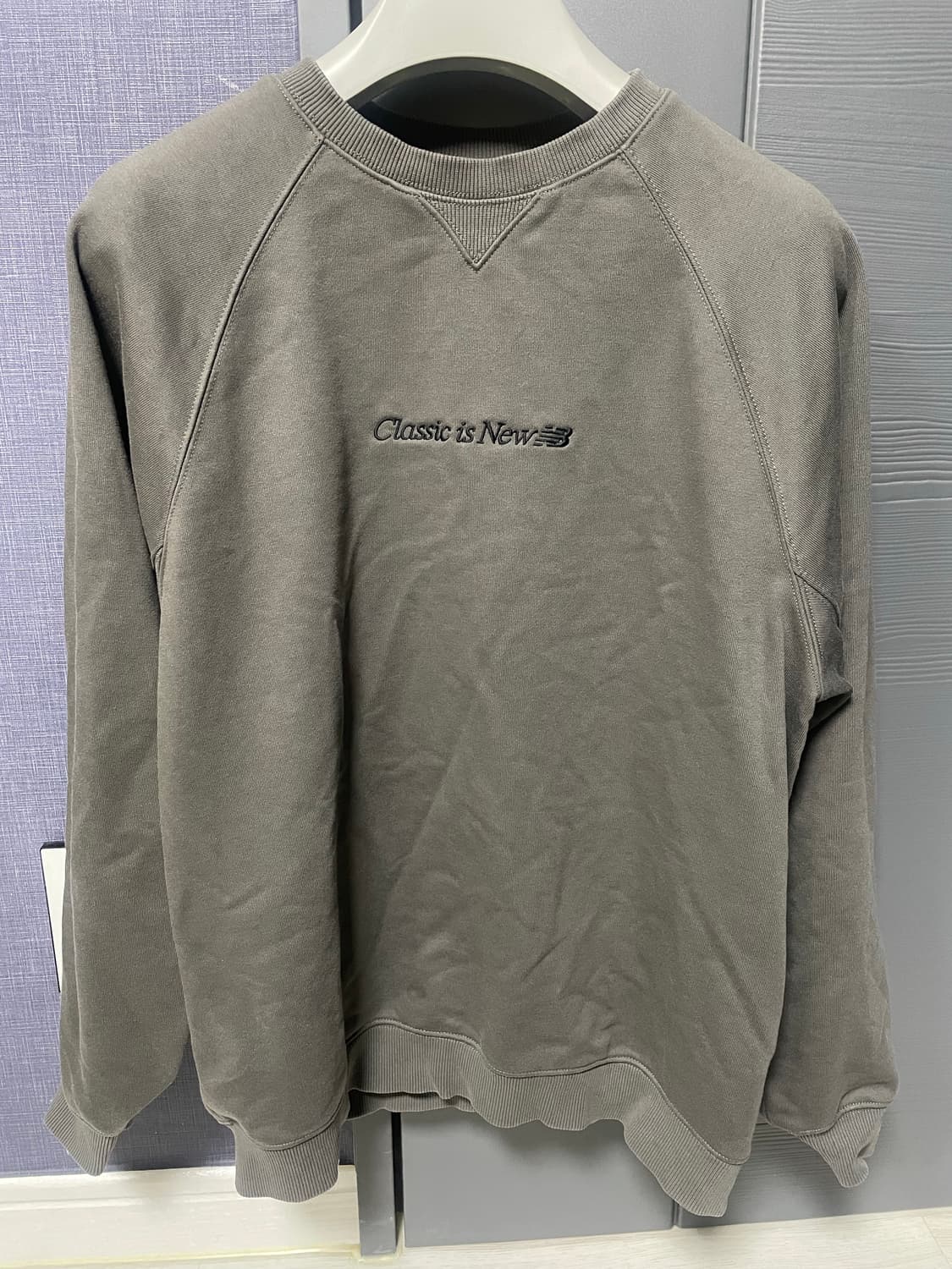 뉴발란스 맨투맨 100 상품이미지1