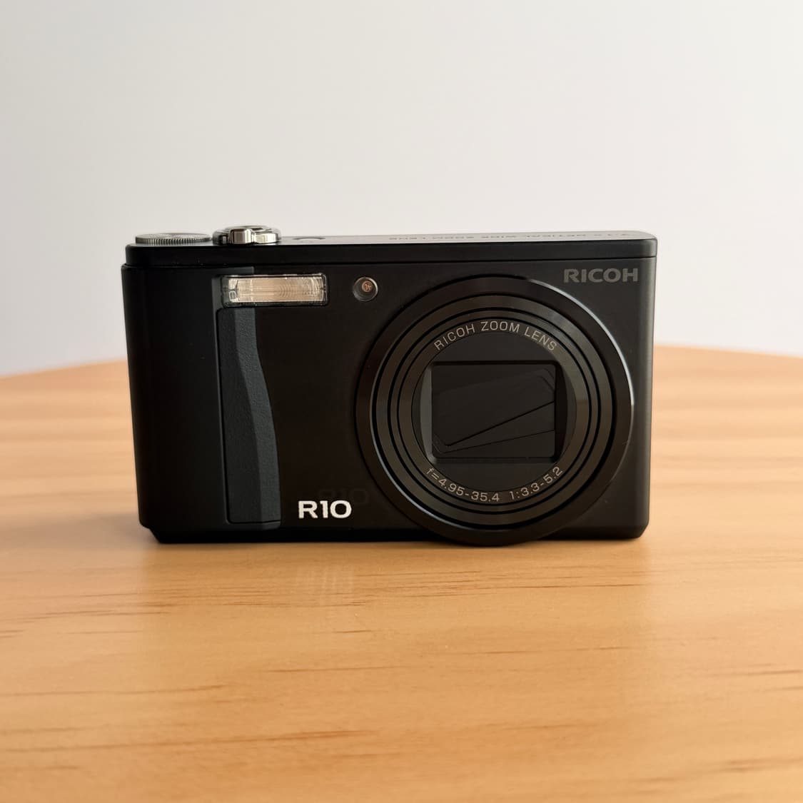 ✨레어 <A+급>풀세트 박스✨  Ricoh 리코 R10 블랙 상품이미지3