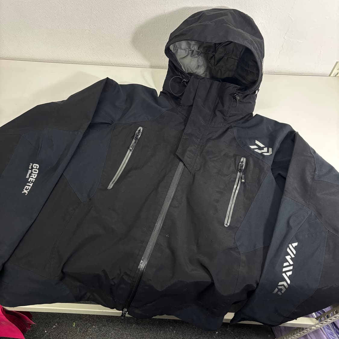 L 다이와 DAIWA 블랙 투웨이 고어텍스 프로쉘 바람막이 자켓 상품이미지1