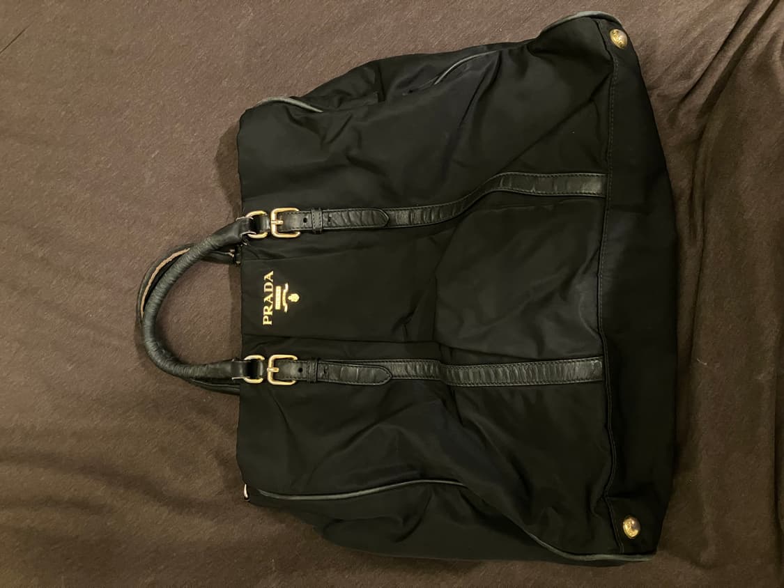 프라다 테수토 토트백 판매합니다 상품이미지1