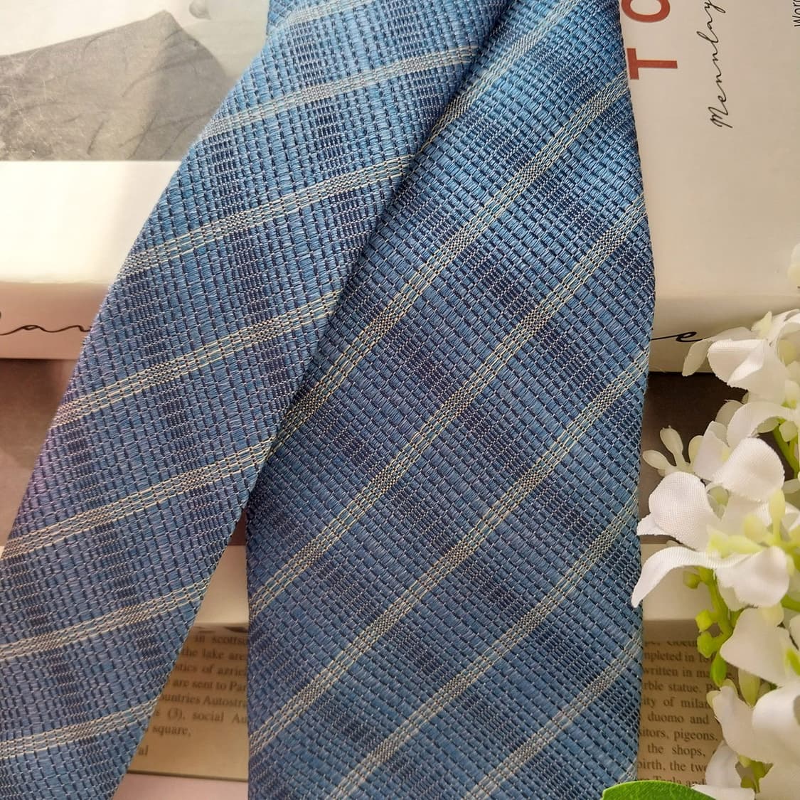 에스 티 듀퐁 실크 블루 체크 텍스처 넥타이 8cm A+등급 K1551
 상품이미지4