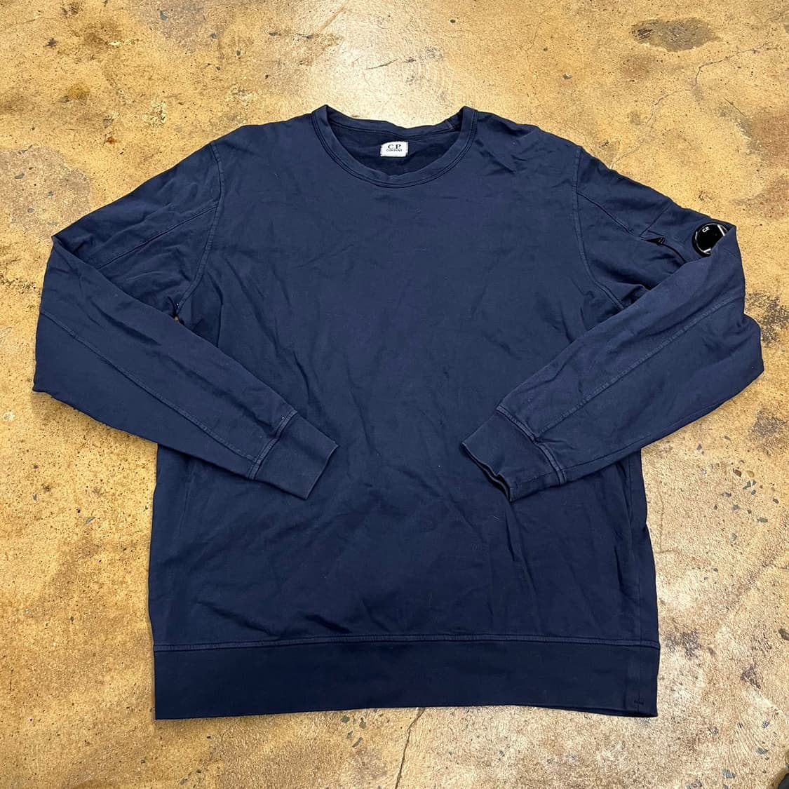 [정품] C.P.컴퍼니 네이비 렌즈 맨투맨 티셔츠 b8 상품이미지2