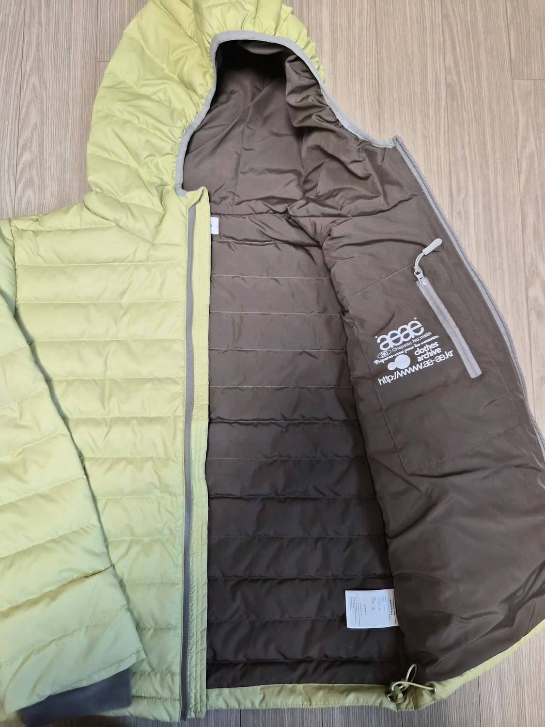 [새상품] aeae 경량패딩 1사이즈  상품이미지4