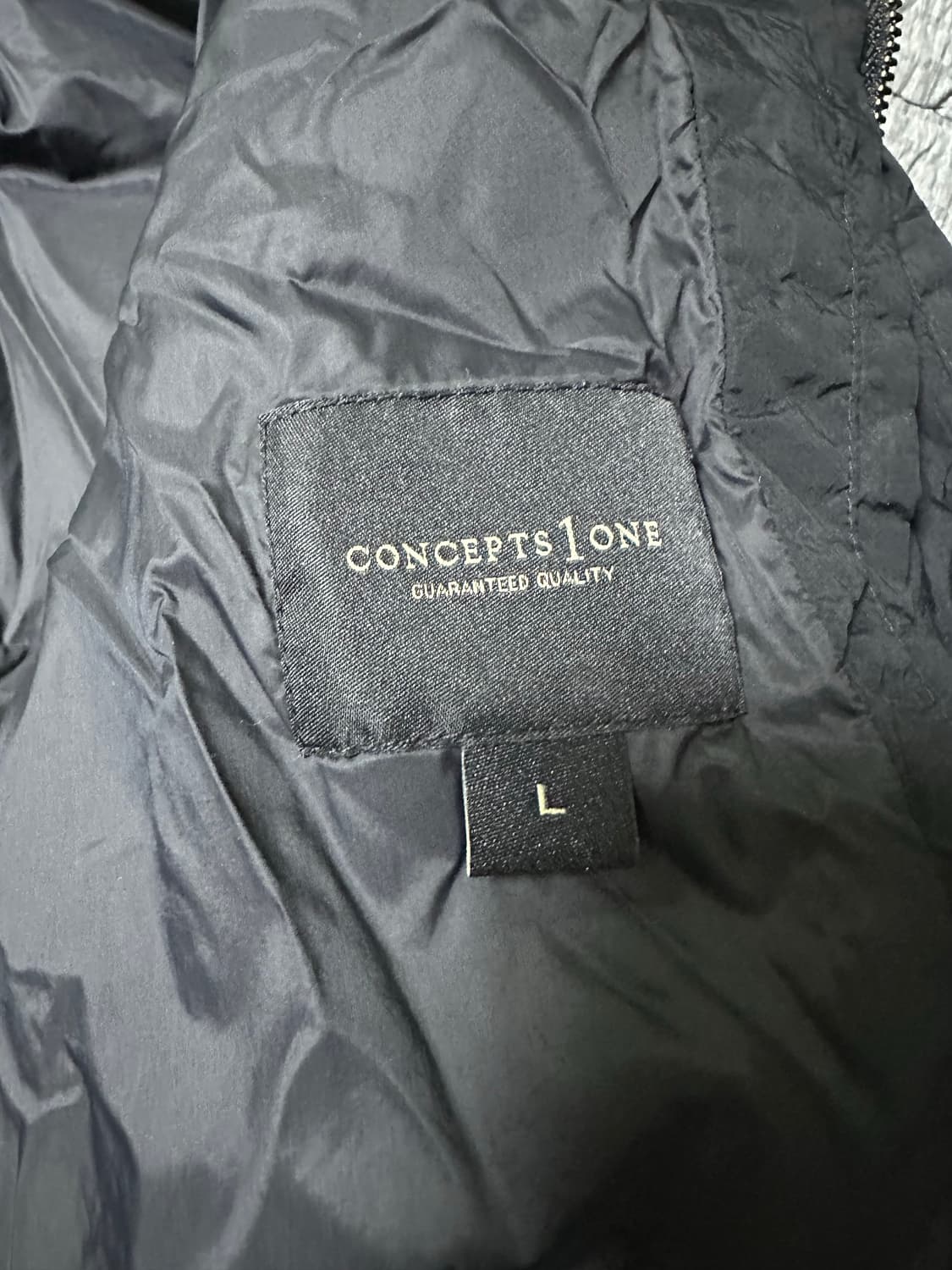 Concepts 1 One 블랙 퀼팅 자켓 상품이미지3