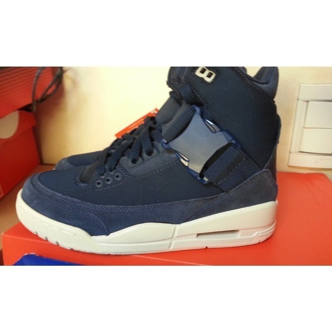 나이키 에어조던 3 익스플로러 미드나잇 네이비  상품이미지2