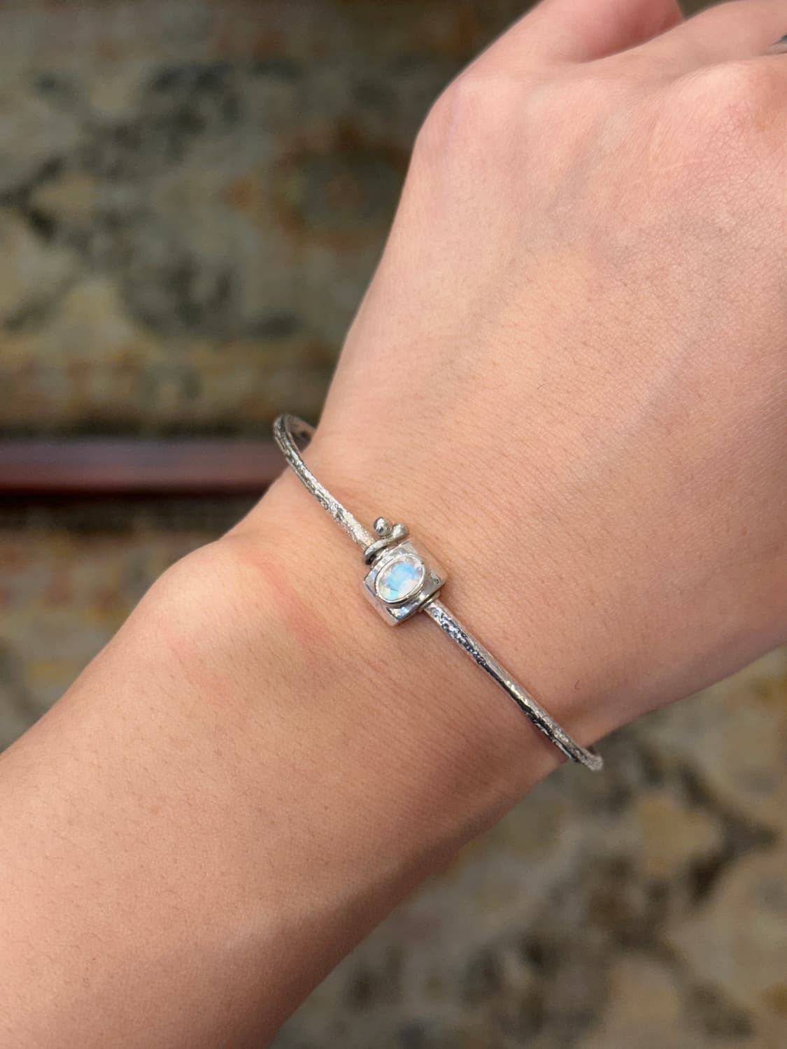 Musta moonstone 925silver bangle 상품이미지5