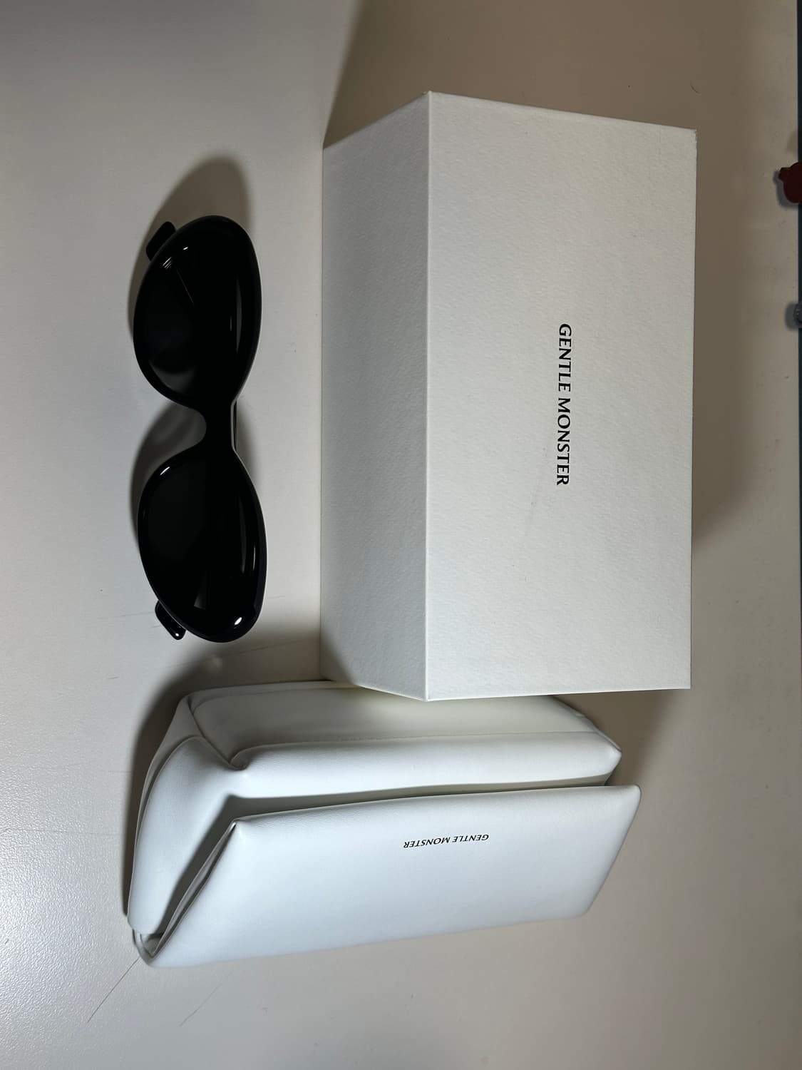 젠틀몬스터 르01 상품이미지1