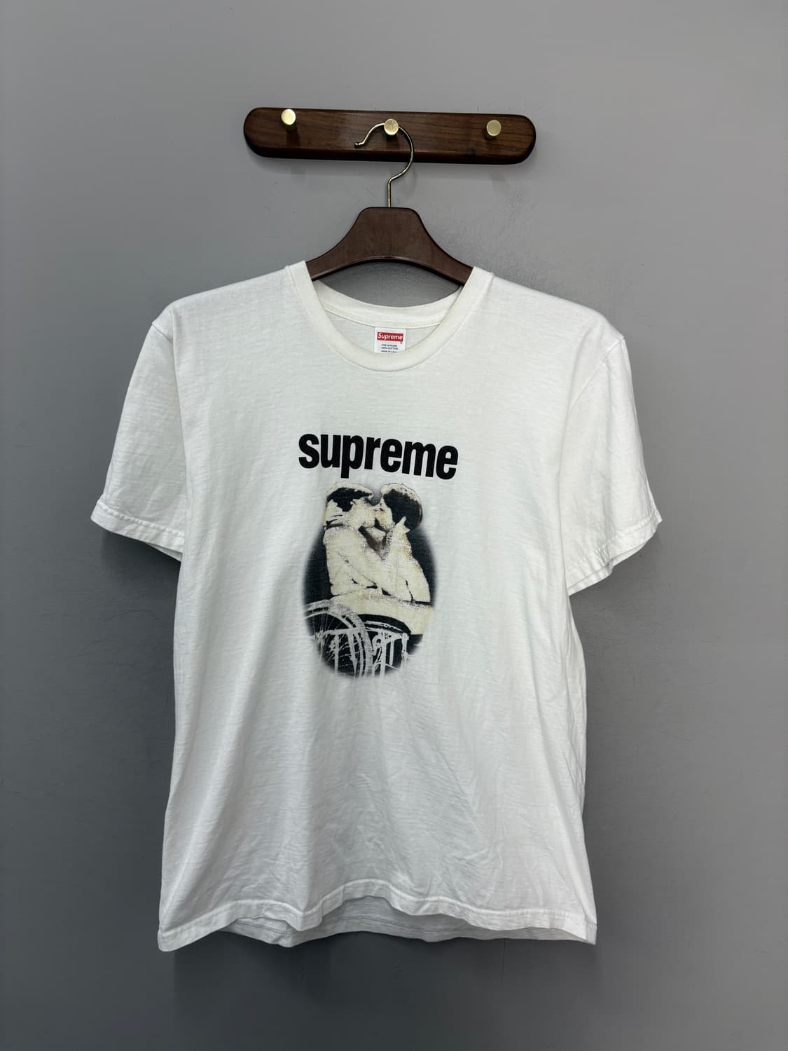 슈프림 키스 그래픽 화이트 반팔 A3815 상품이미지2