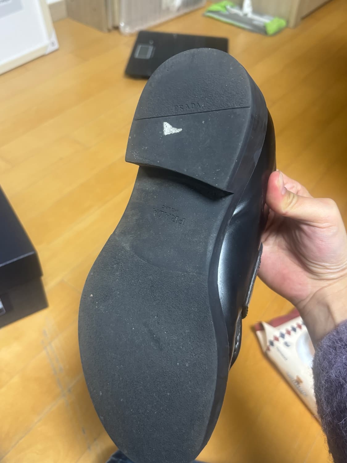 프라다 로퍼 상품이미지2