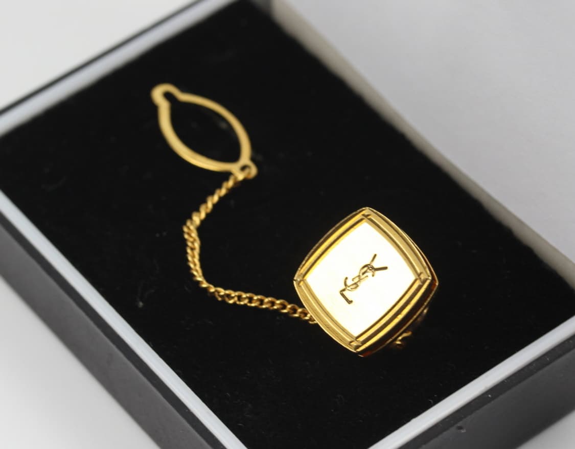 입생로랑 A-등급 남자 명품 뱃지 핀 포인트 빈티지 상품이미지1