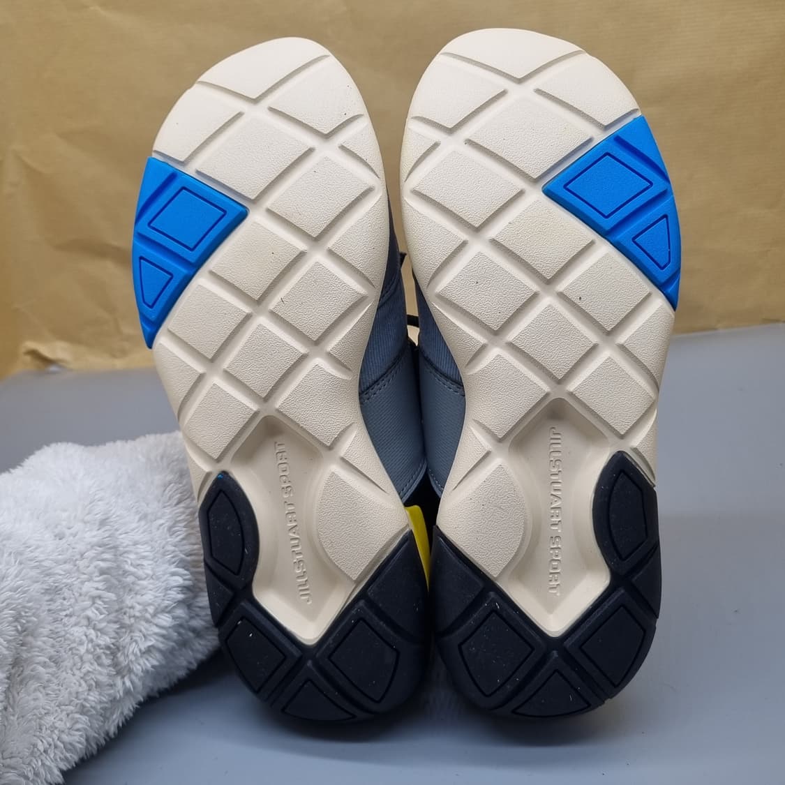 질스튜어트 스포츠 운동화250  상품이미지3