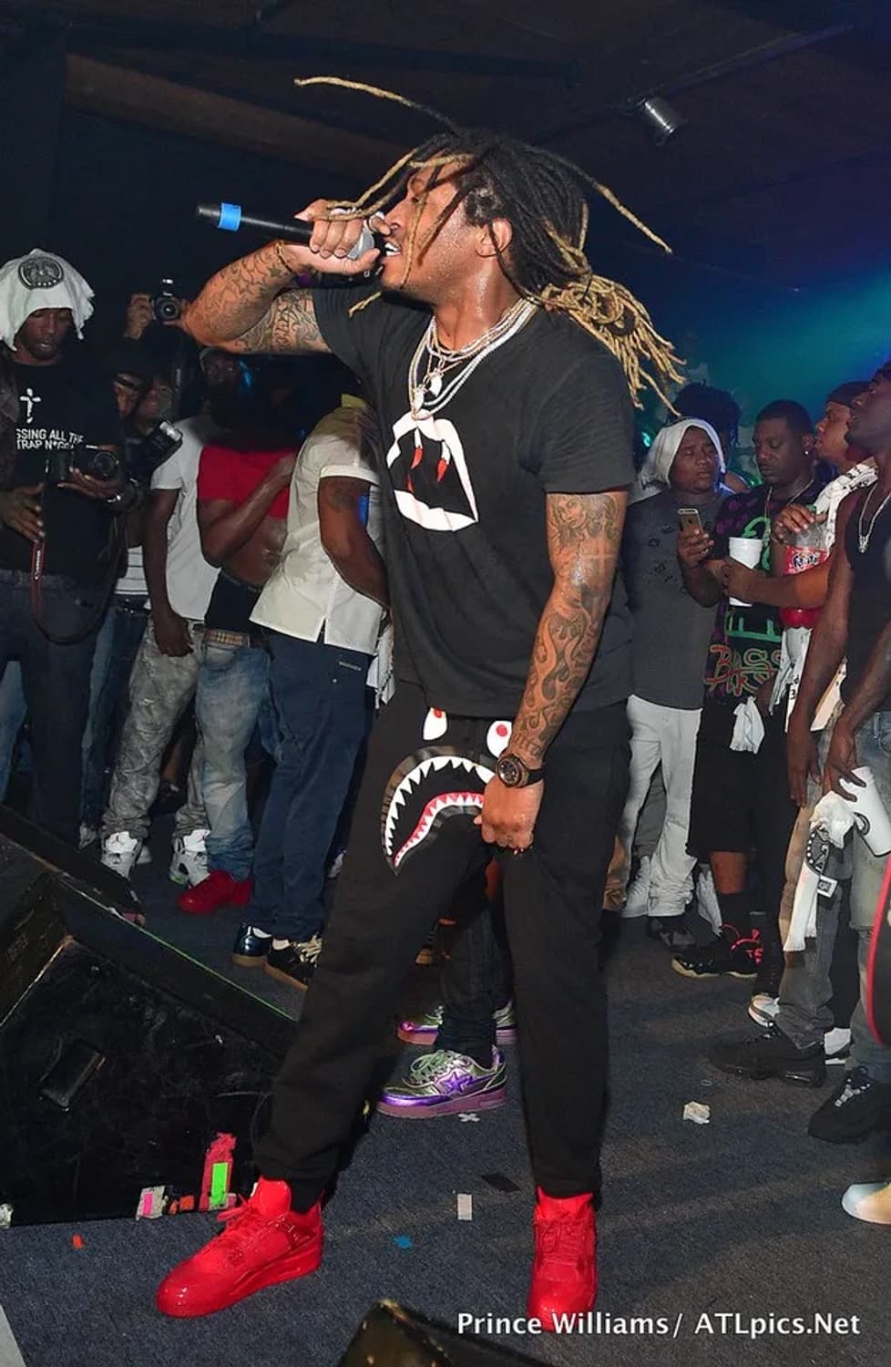 생로랑 by 에디 슬리먼 블러드러스터 티셔츠 상품이미지1