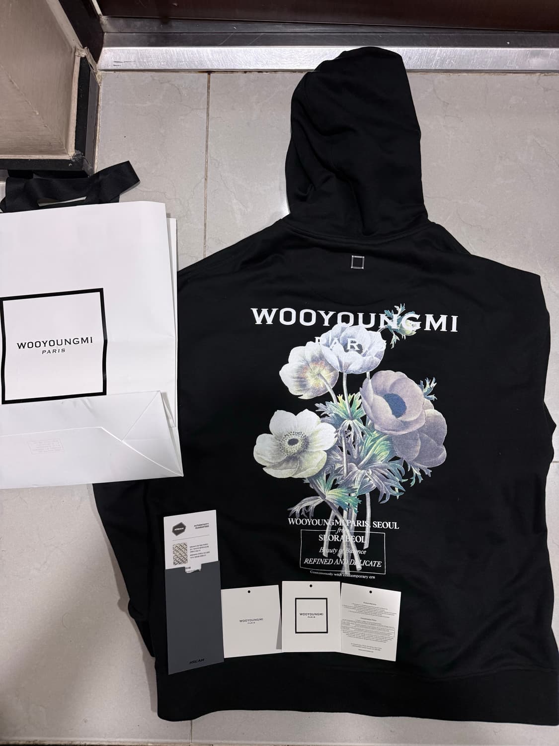 [당일출고,크림판 ] 우영미 플라워 후드티 48사이즈  상품이미지1