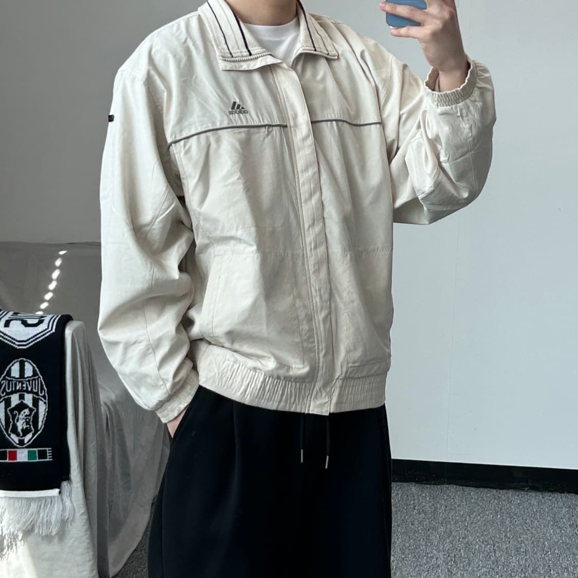 아디다스 90‘s 베이지 바람막이 자켓 상품이미지10