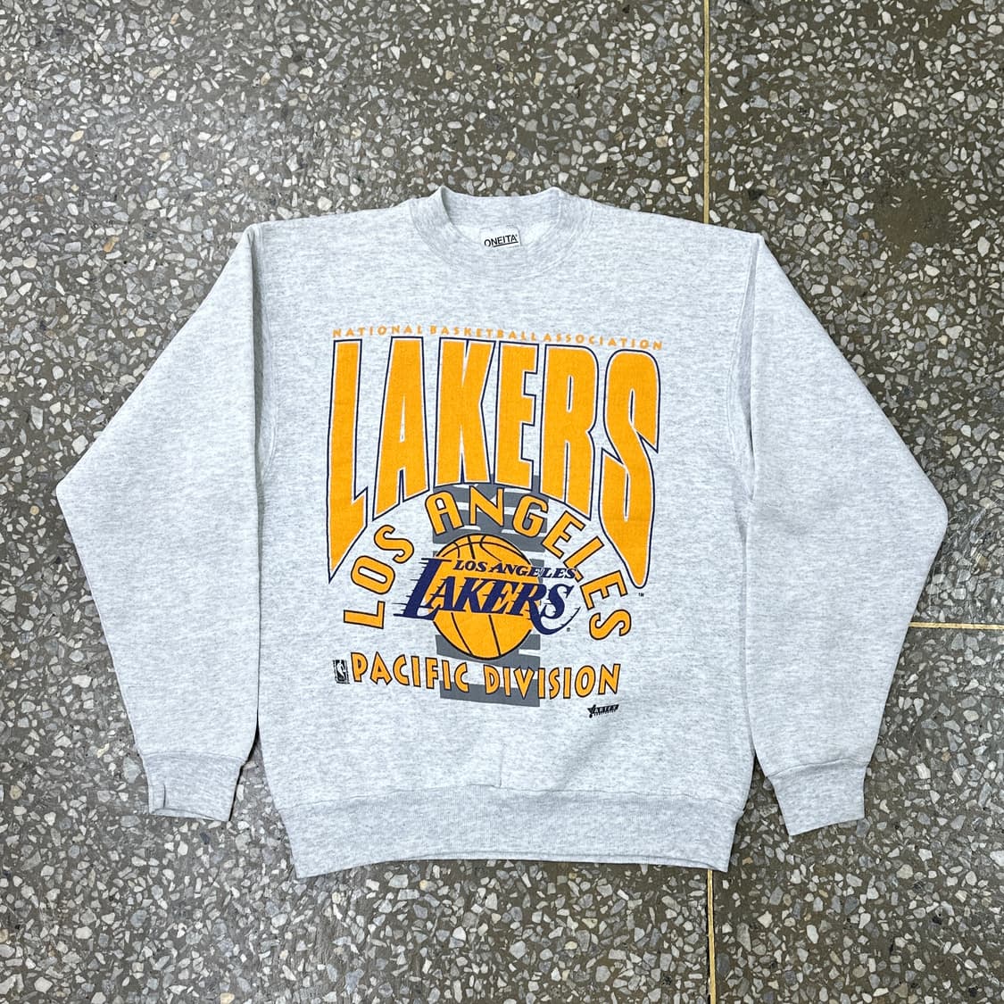 90s USA LA 레이커스 빈티지 스웻셔츠 M 상품이미지1