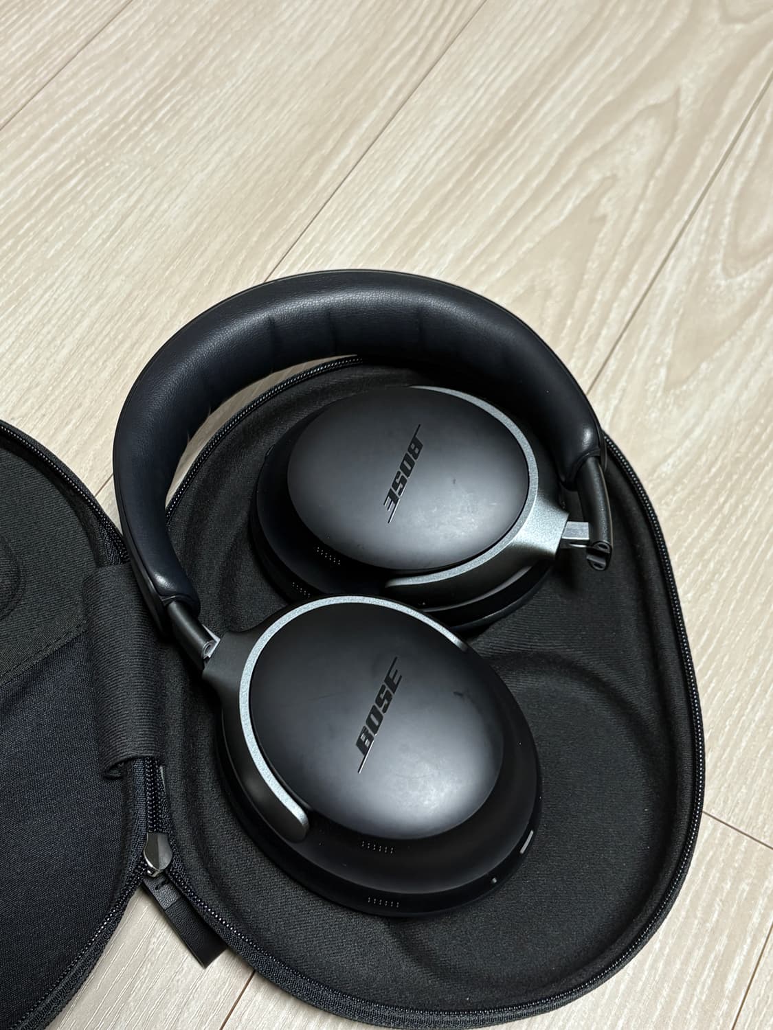 보스 BOSE QC ULTRA 1세대 헤드셋 블랙 상품이미지1