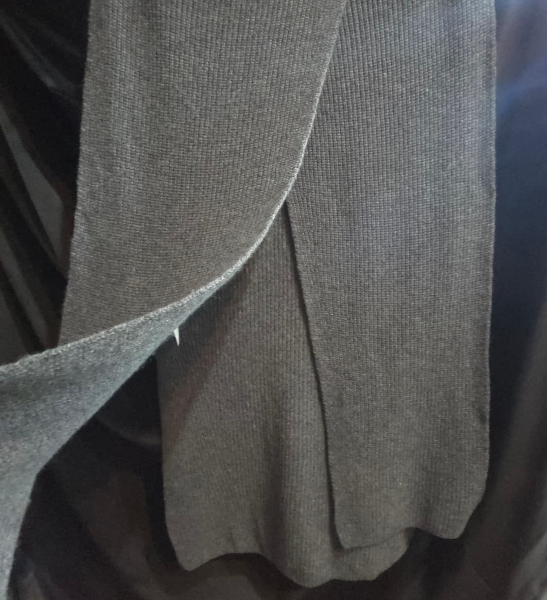 듀엘 터틀넥 케이프 숄 니트 베스트 상품이미지4