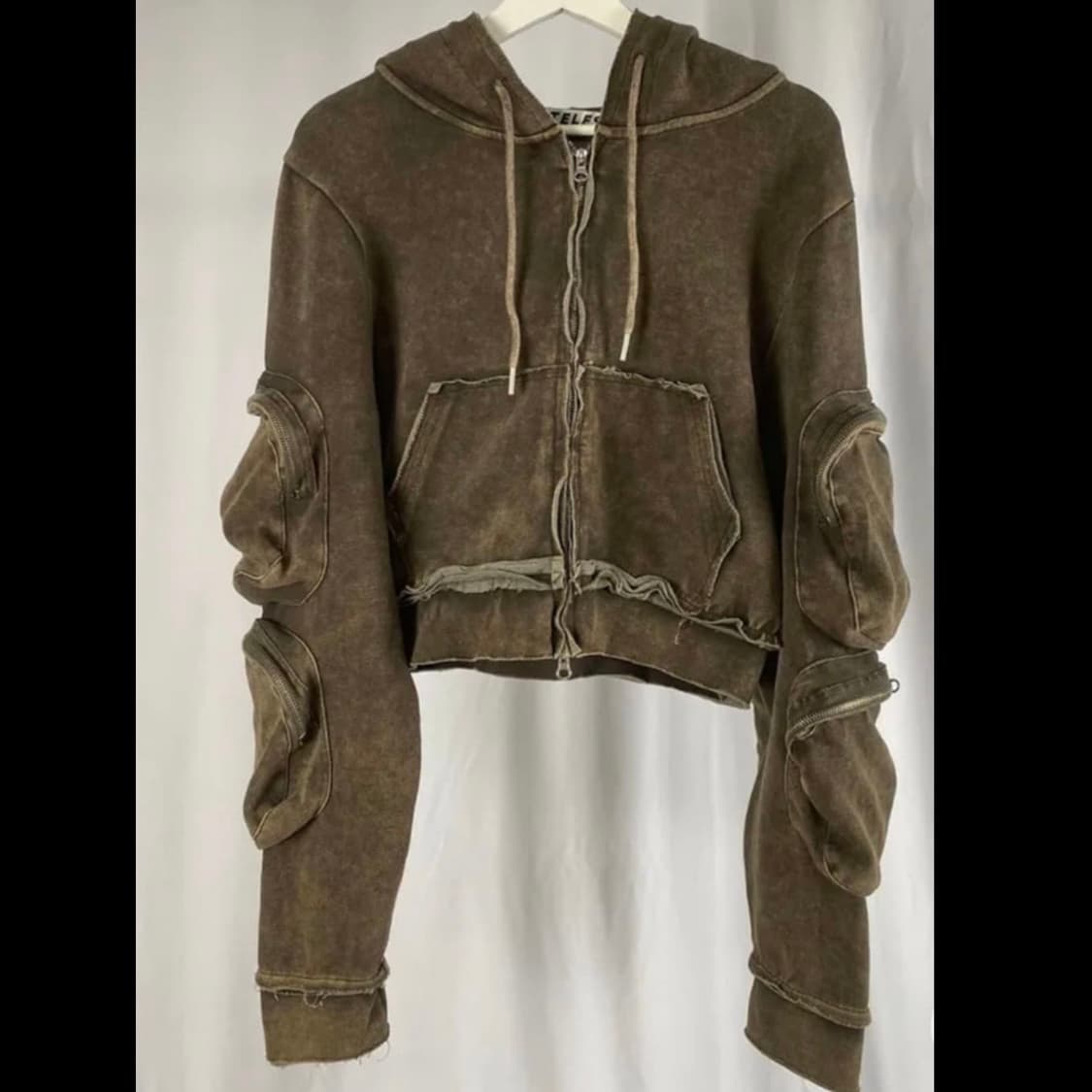 멀티 포켓 투웨이 후드집업 상품이미지1