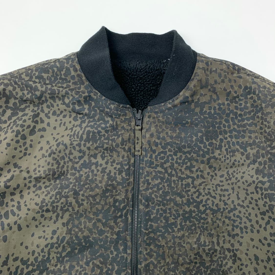 [L/정품] 리바이스 리버서블 카모플라주 쉐르파 자켓 상품이미지2