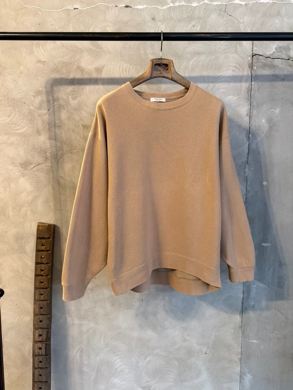 프레이스 스토어 스웻 남성100 상품이미지9