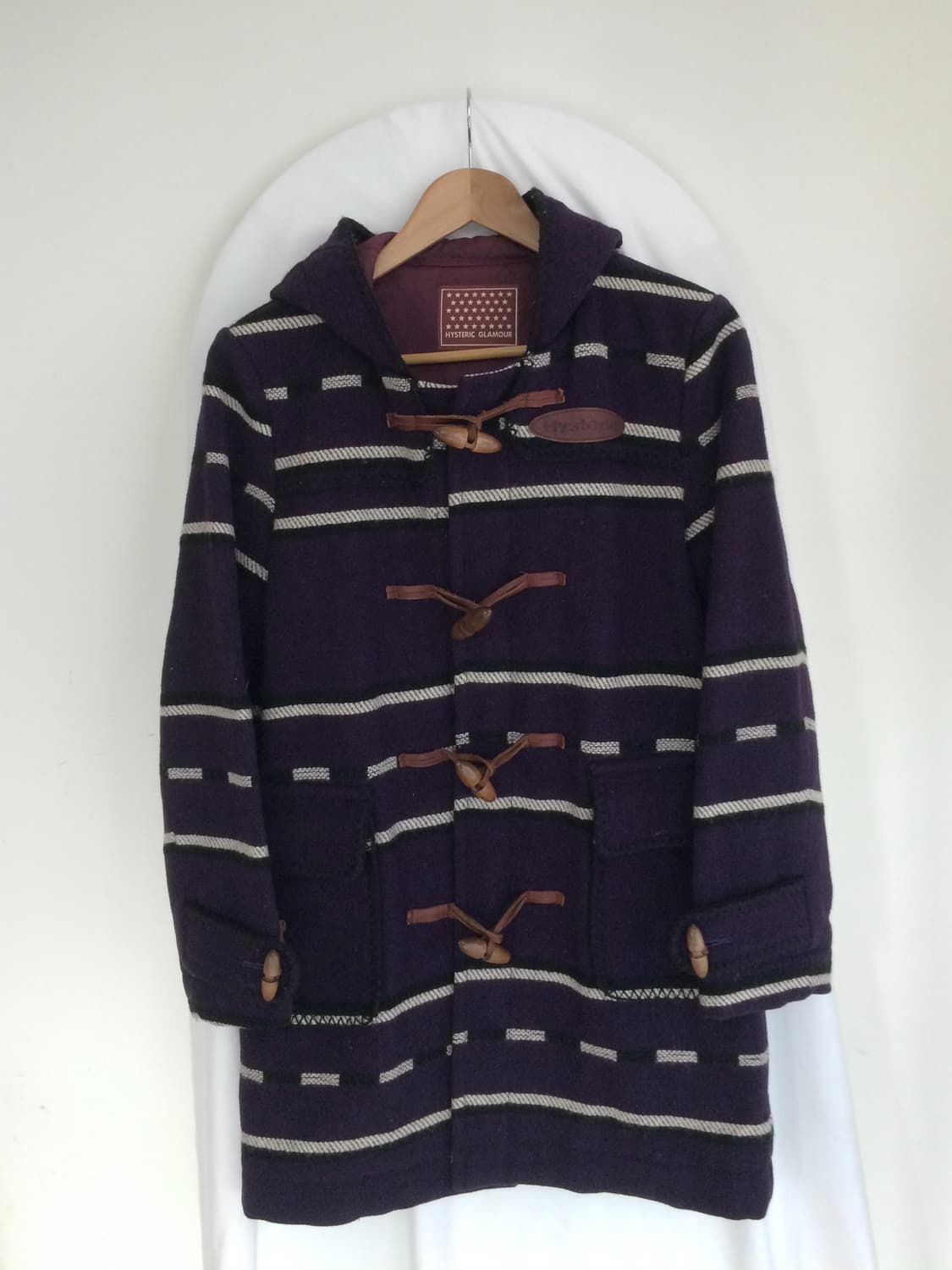 히스테릭 글래머 아카이브 소 가죽 카우 스킨 패치 포인트 누빔 더플 코트 상품이미지1