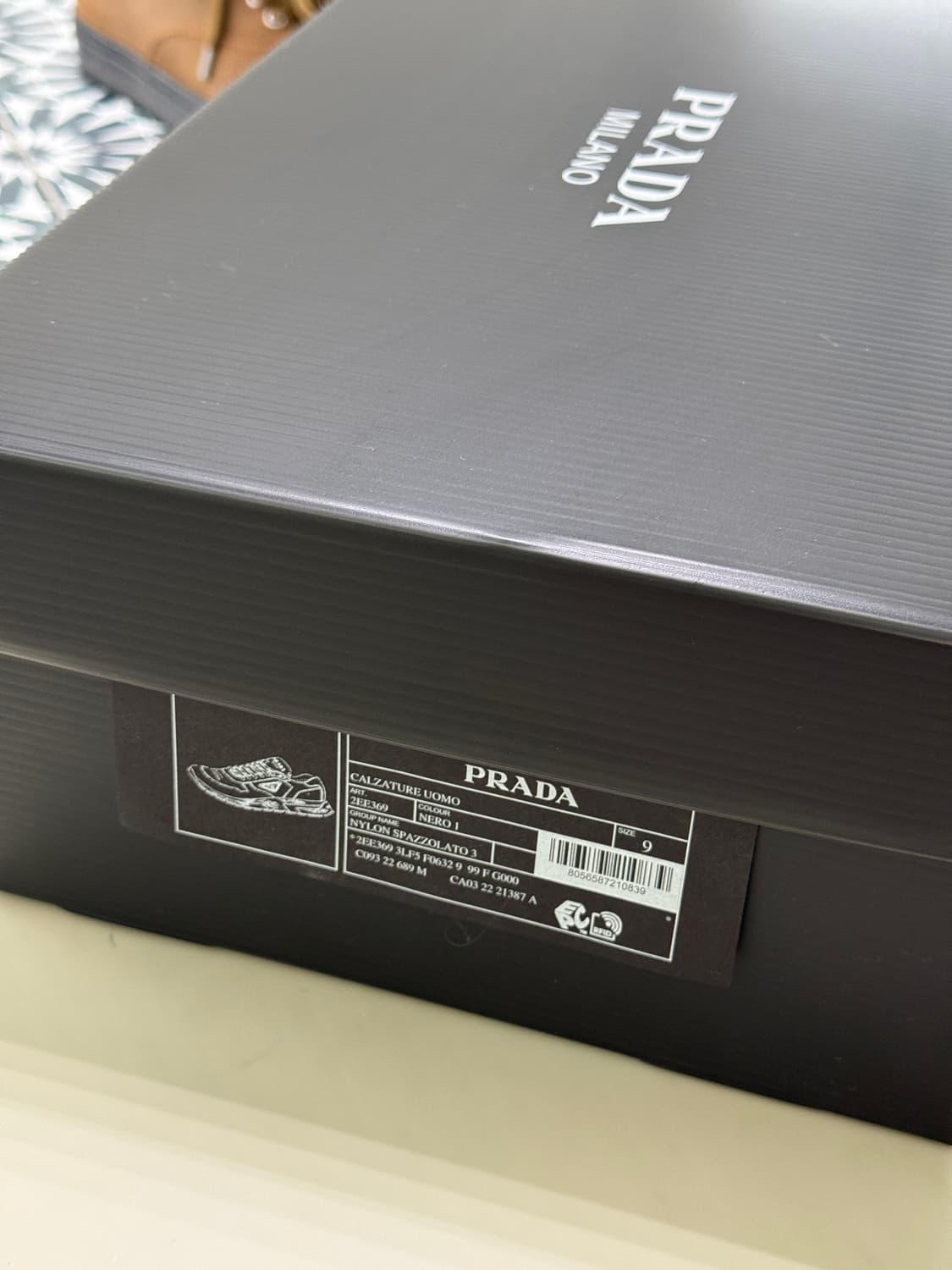 프라다 리나일론 스니커즈 판매 (9사이즈/ 280mm) 상품이미지2
