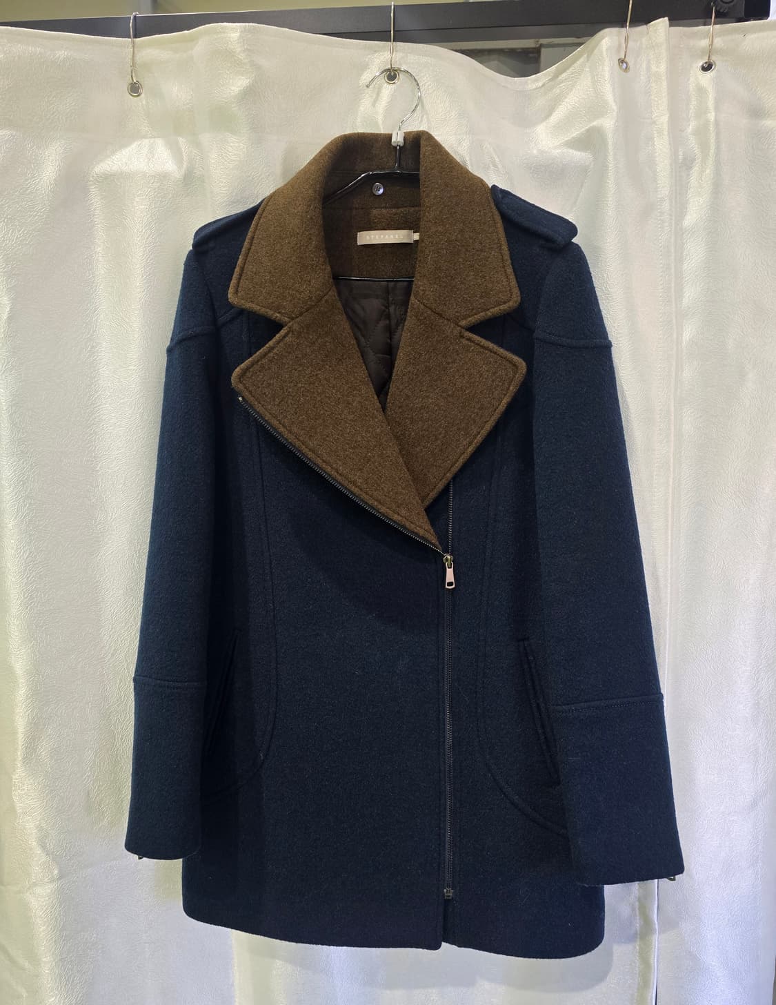 스테파넬 네이비 브라운 배색 모직 코트 S 상품이미지3