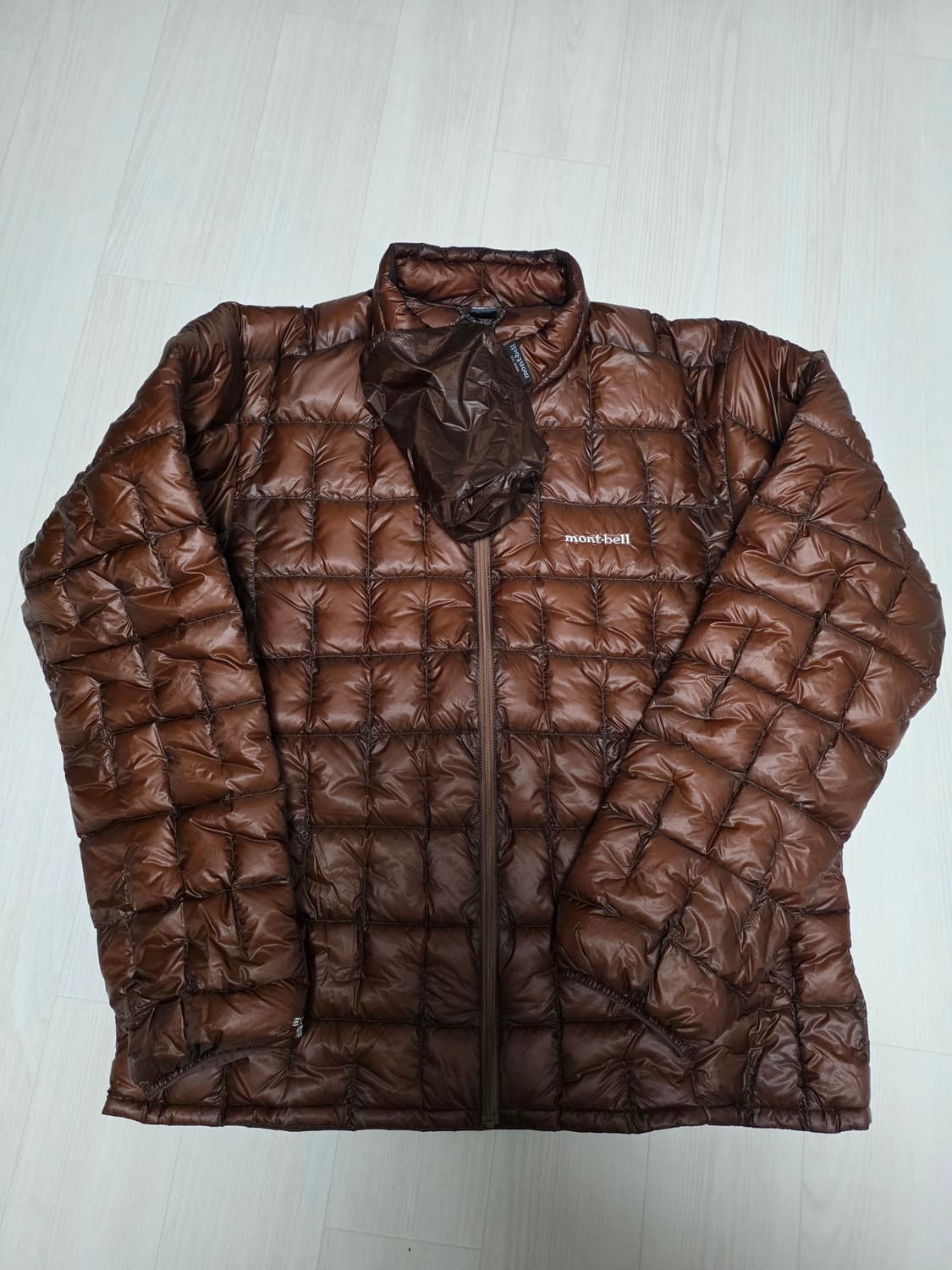 [XL] 몽벨 플라즈마 1000 다운 패딩 자켓 팝니다 상품이미지4