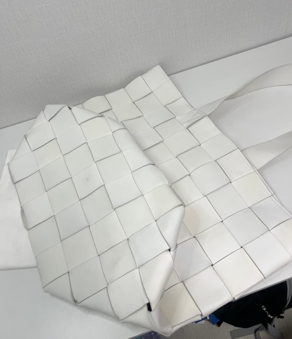 정품 보테가베네타 인트레치오 라지 상품이미지5