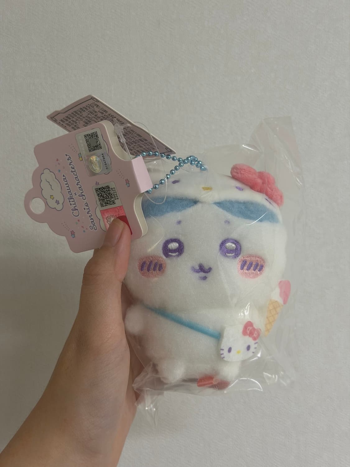 미니소 산리오 키티 하치와레 미개봉 상품이미지1