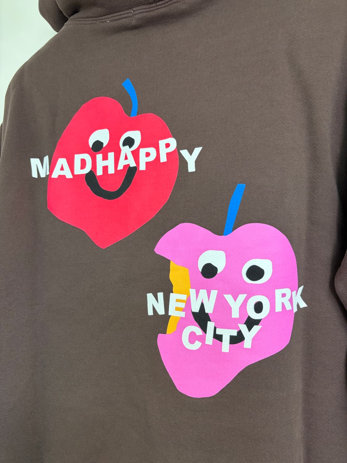 매드해피 Madhappy NYC Apples Fleece Hoodie L 상품이미지4