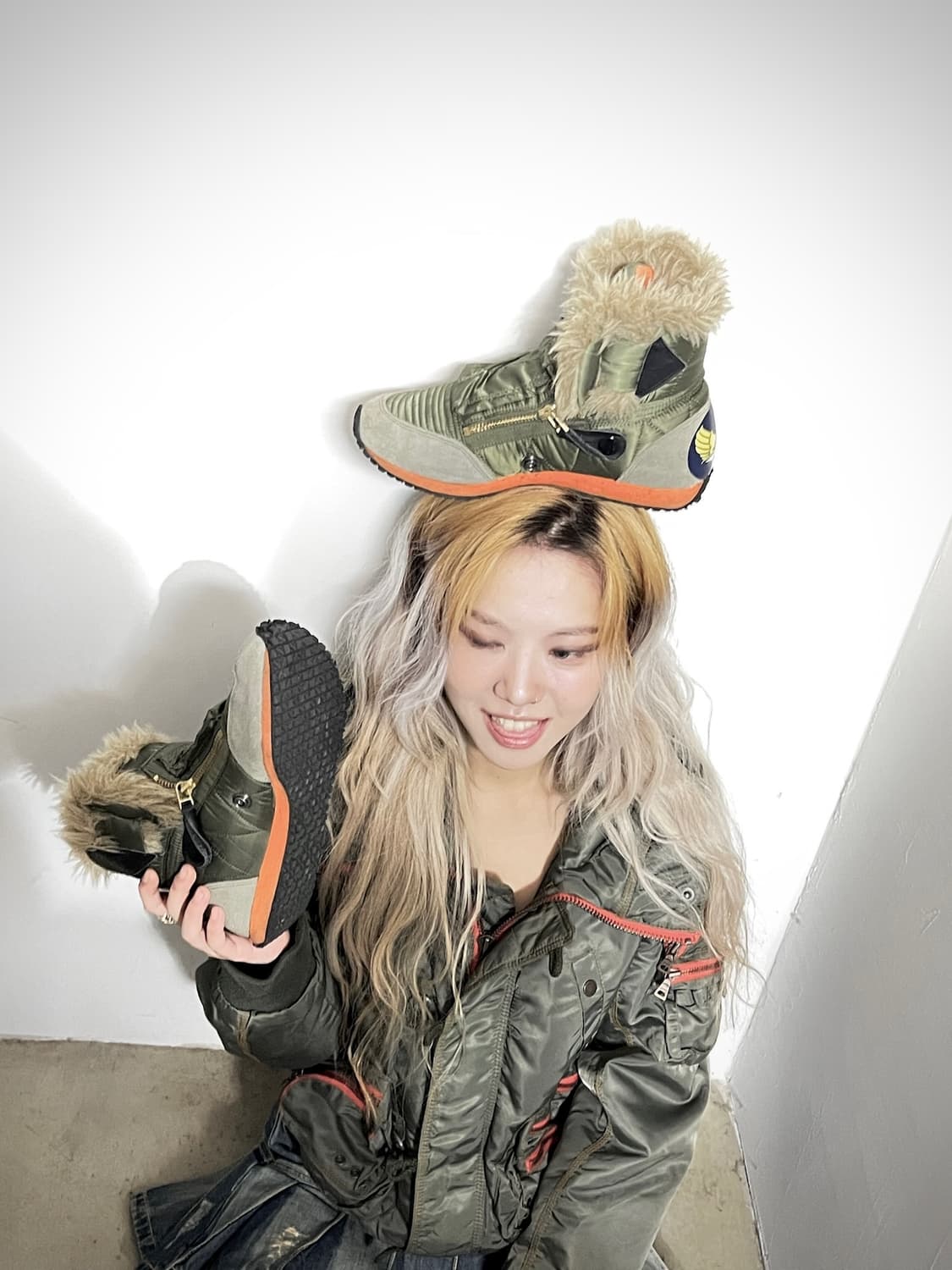 캐피탈 퍼 디테일 ma-1 스니커즈 상품이미지1