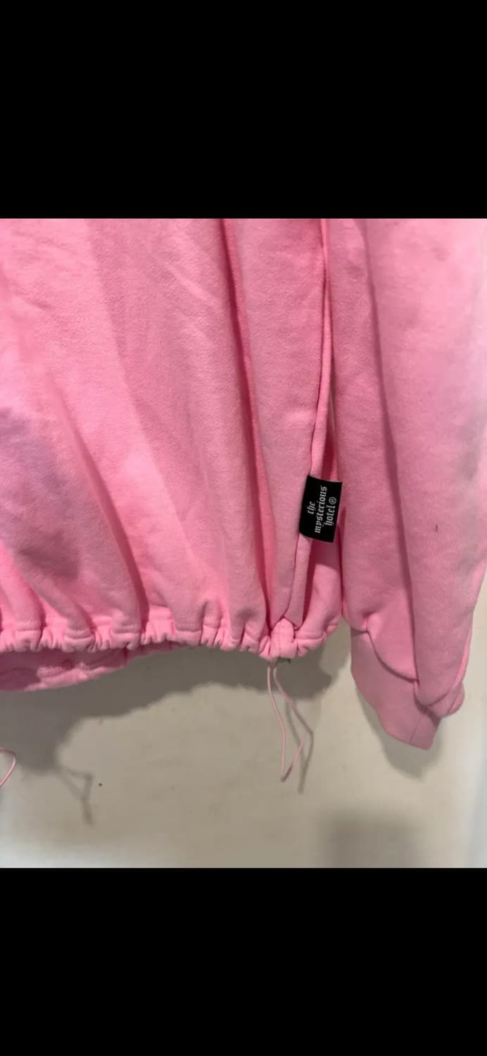 더미스테리어스호텔 핑크 스웻셔츠 상품이미지4