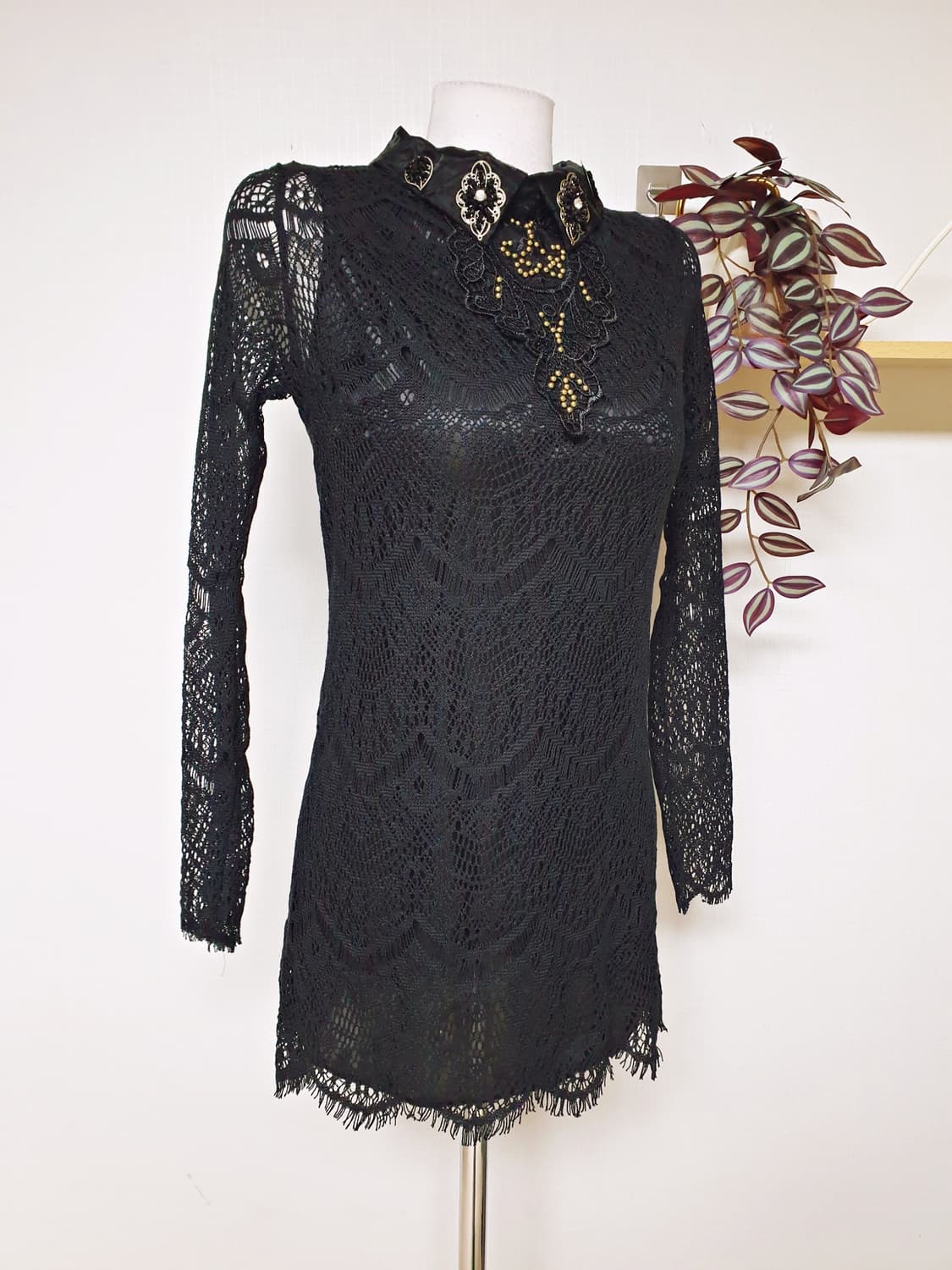 시스루 뒷반전 레이스원피스 미니 44 블랙 홀복 상품이미지4