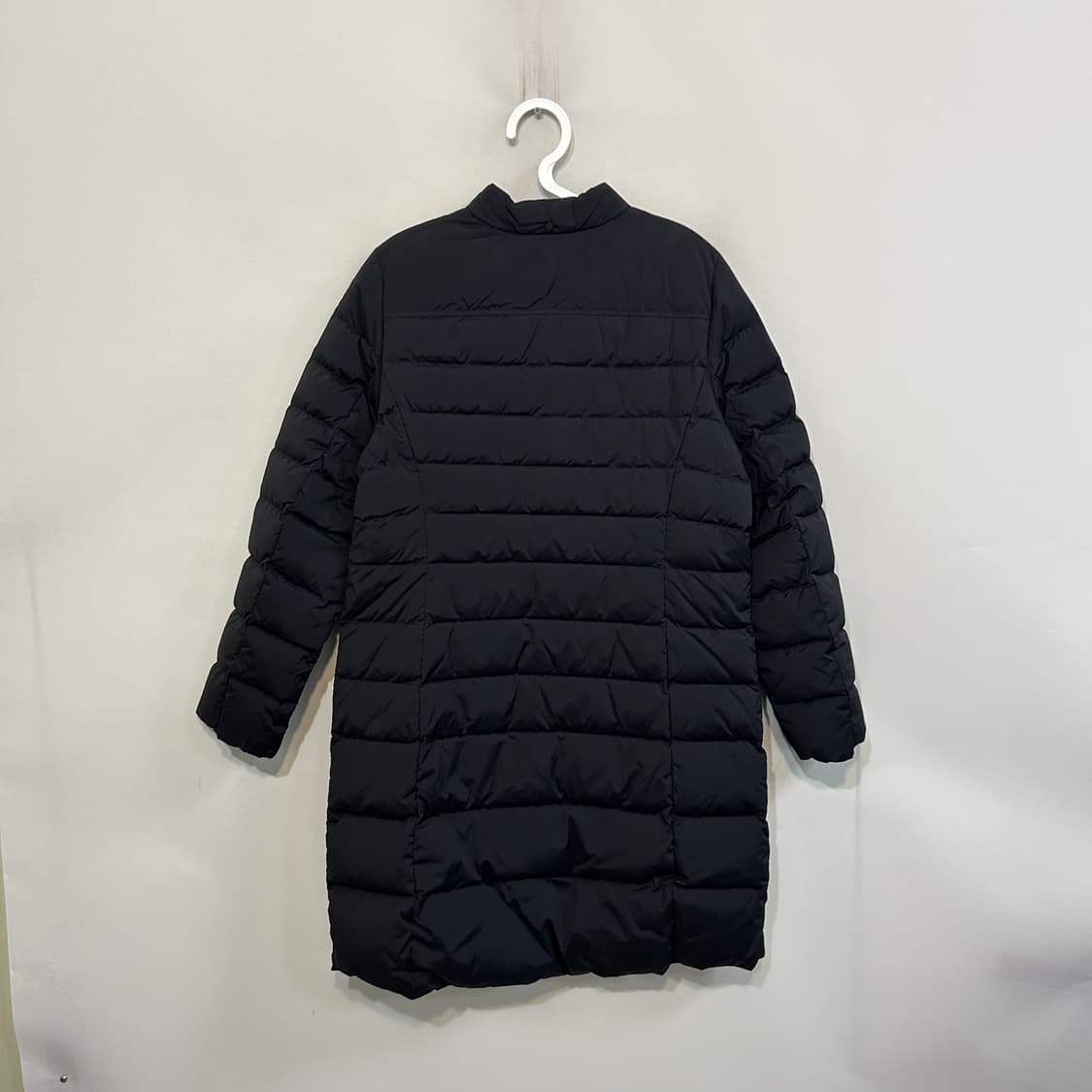 헤지스 여성 구스다운 롱패딩 90 블랙 상태최상 상품이미지3