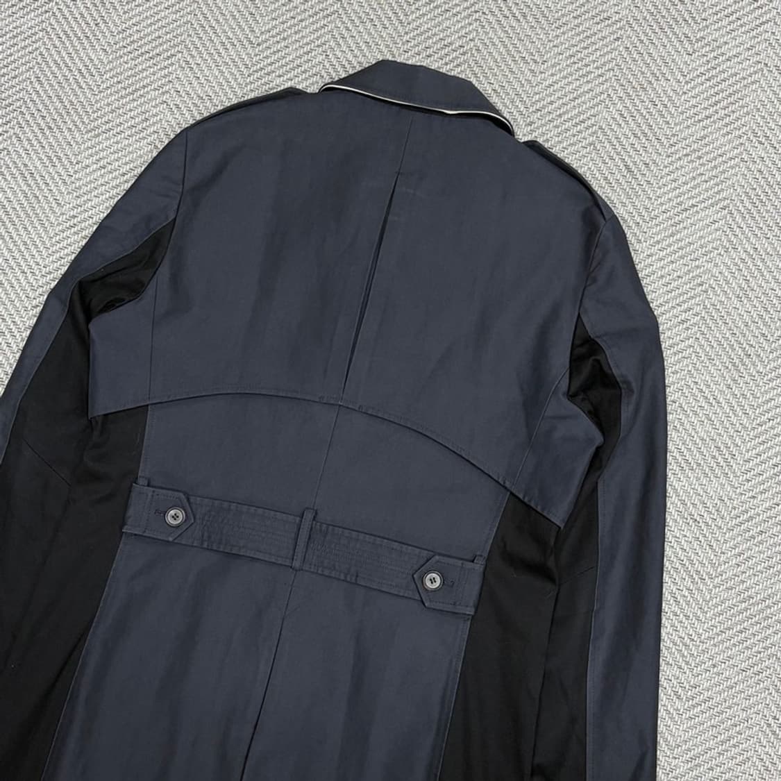 킨록 바이 킨록앤더슨 배색 디테일 코트 v1132 상품이미지4