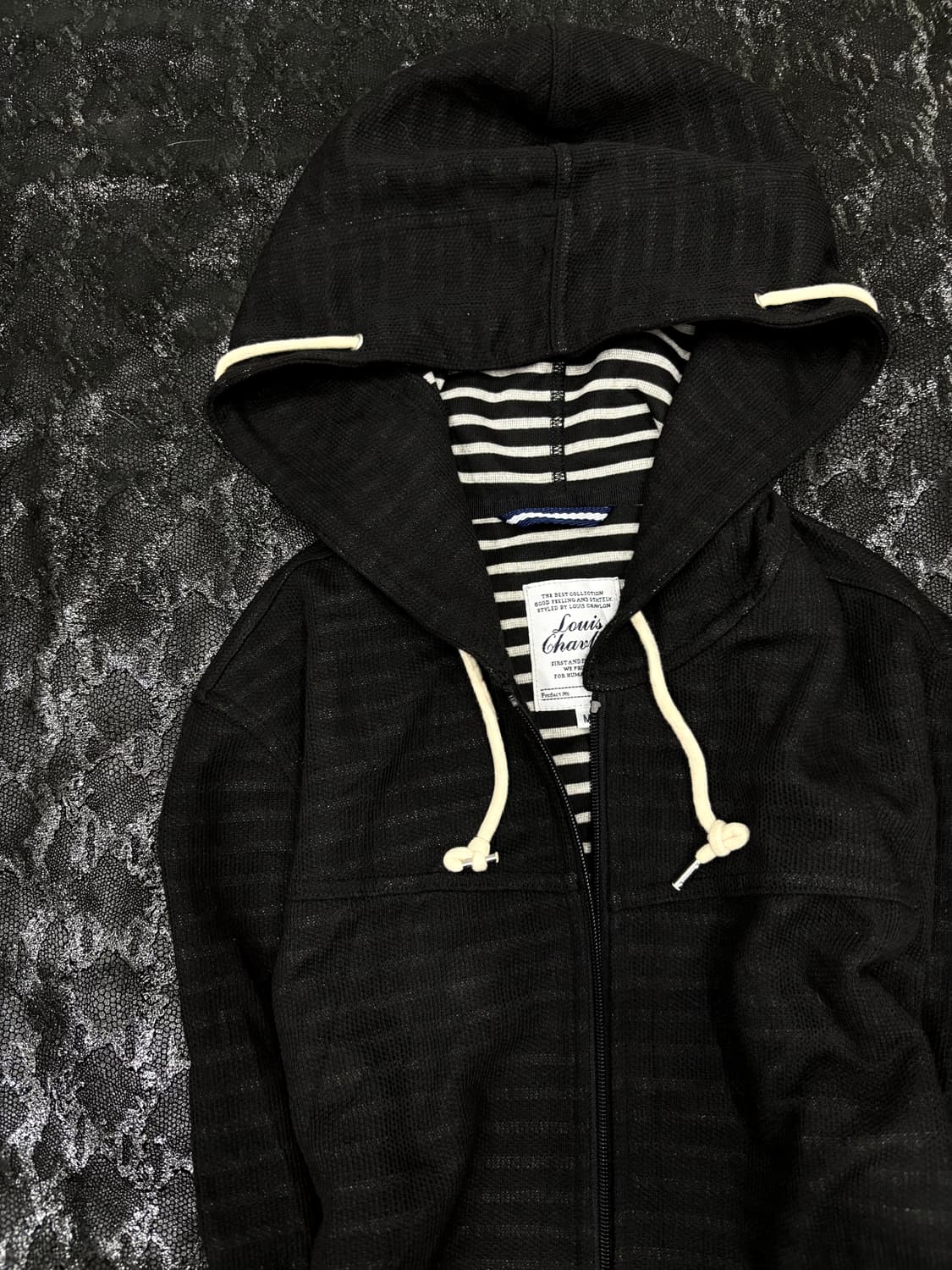 “Vintage” Y2K Stripe White Button Detail 상품이미지4