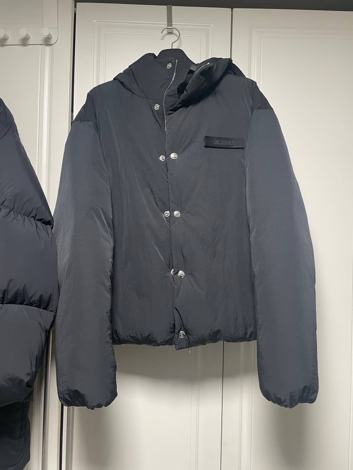 Jacquemus 라 두두느 남성 블랙 후드 패딩 50 상품이미지1