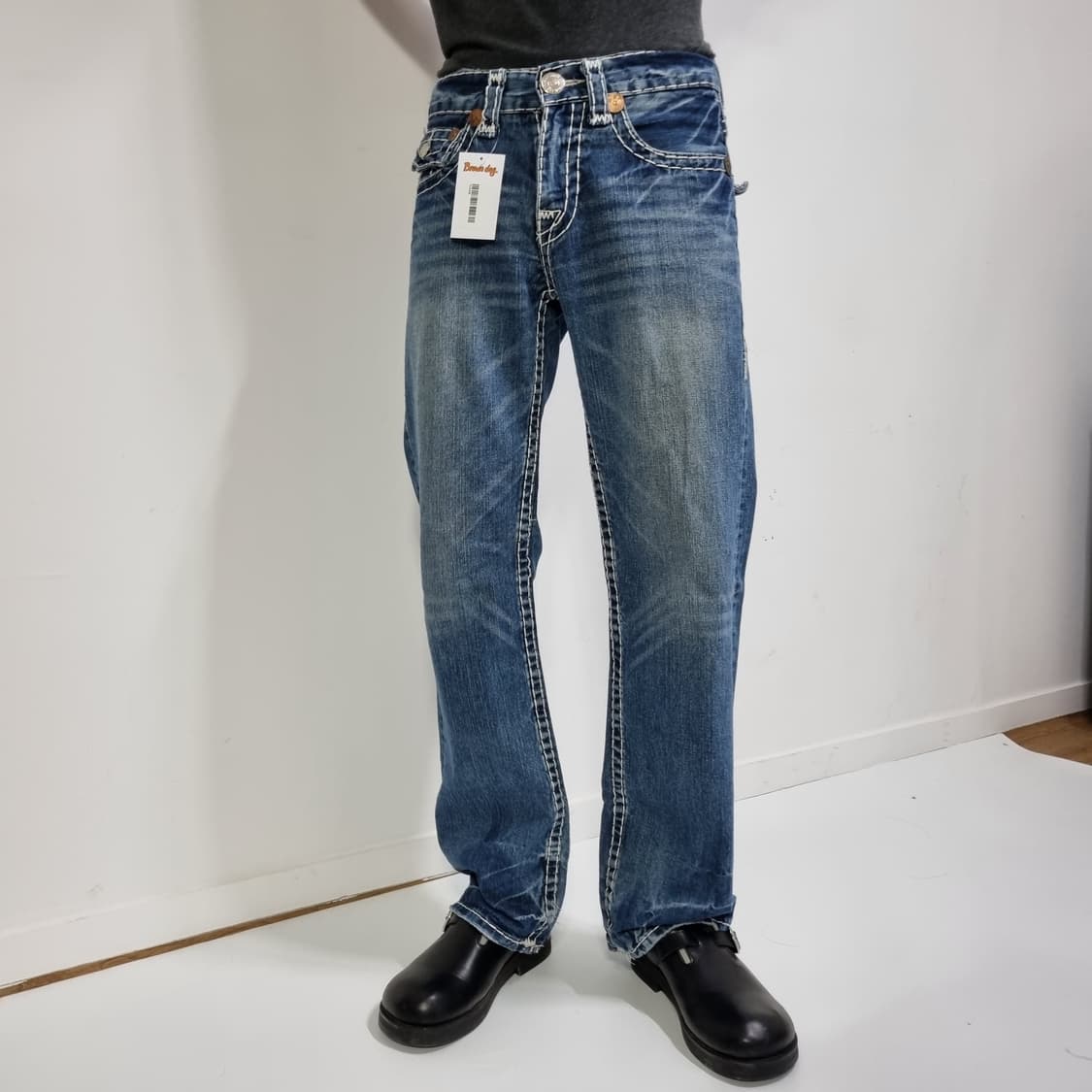 트루릴리전 부츠컷 워시드 팬츠  상품이미지1