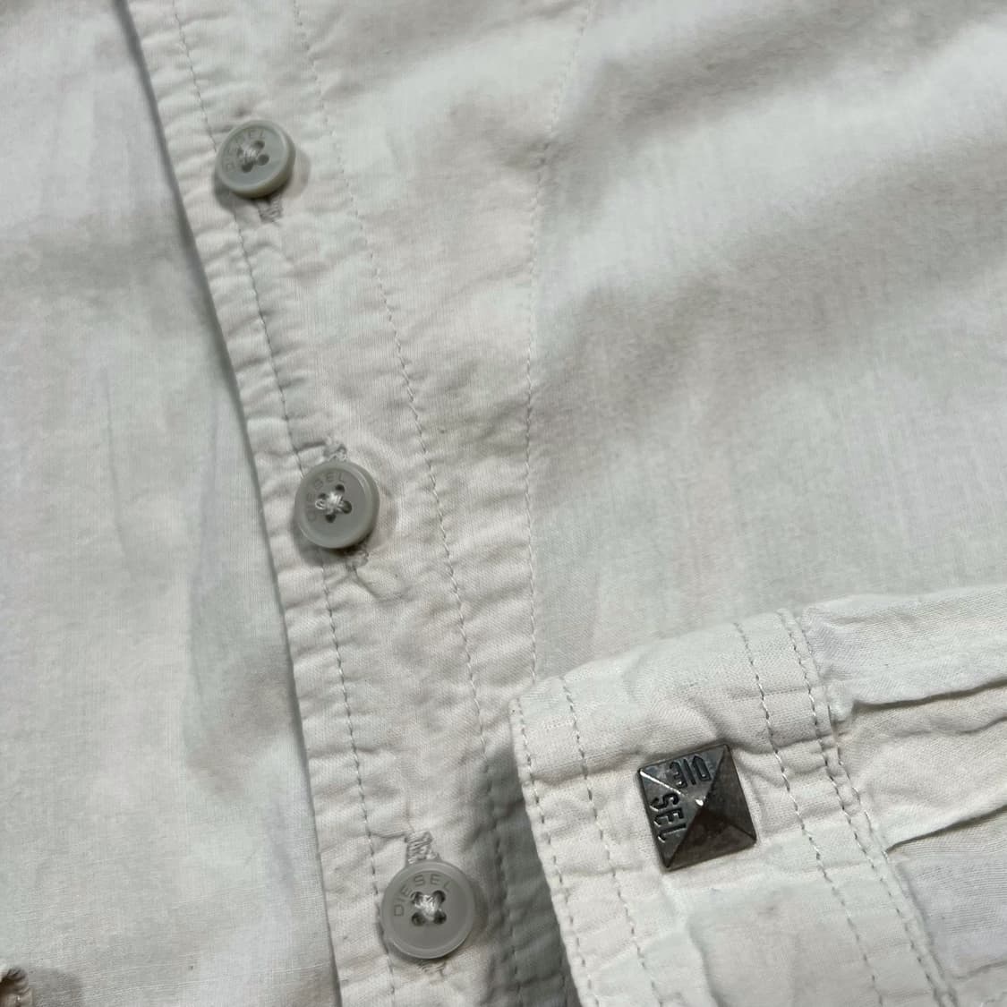 디젤 헨리넥 커브버튼 셔츠 상품이미지3