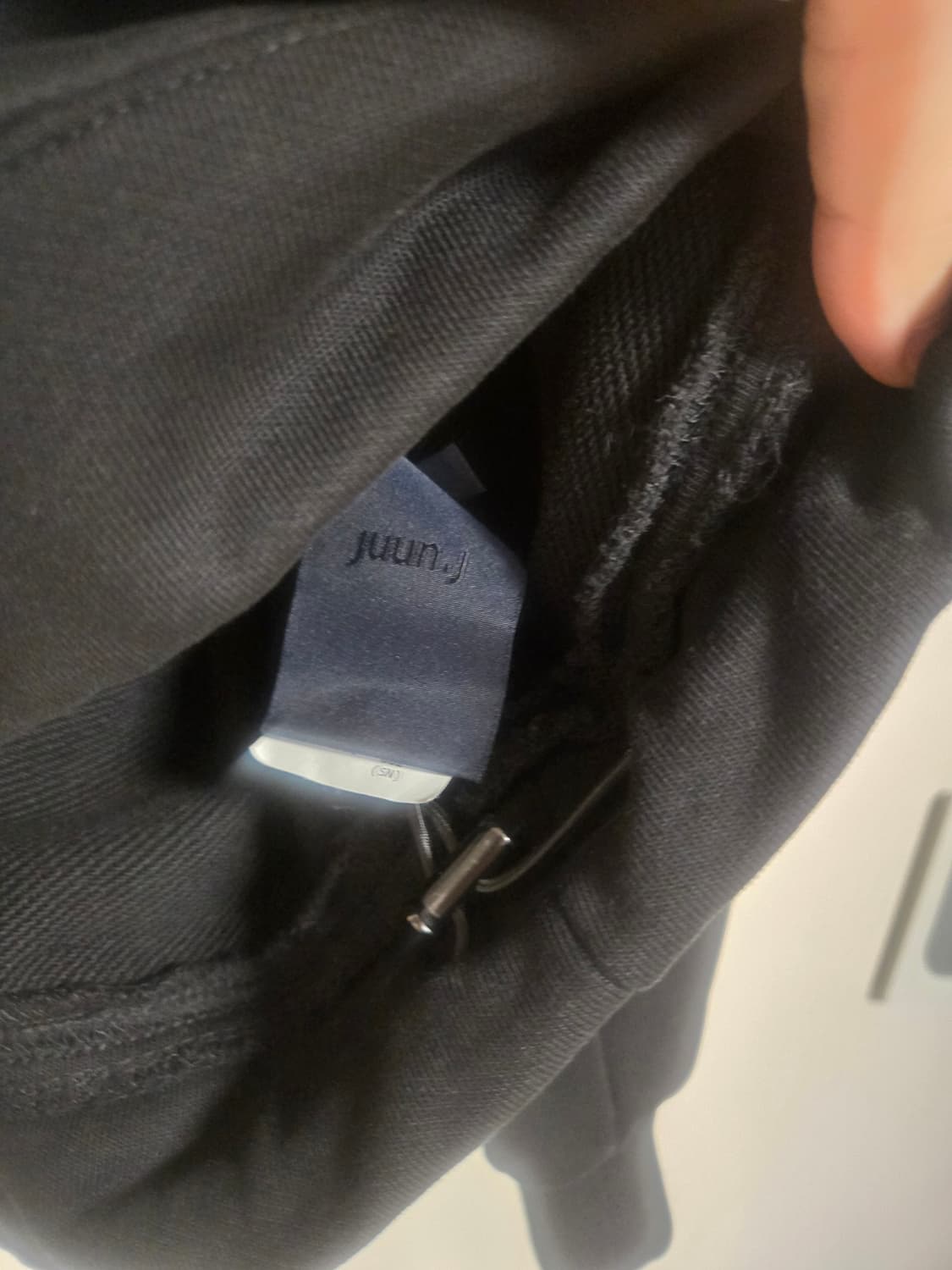 준지 블랙 맨투맨 l 상품이미지2