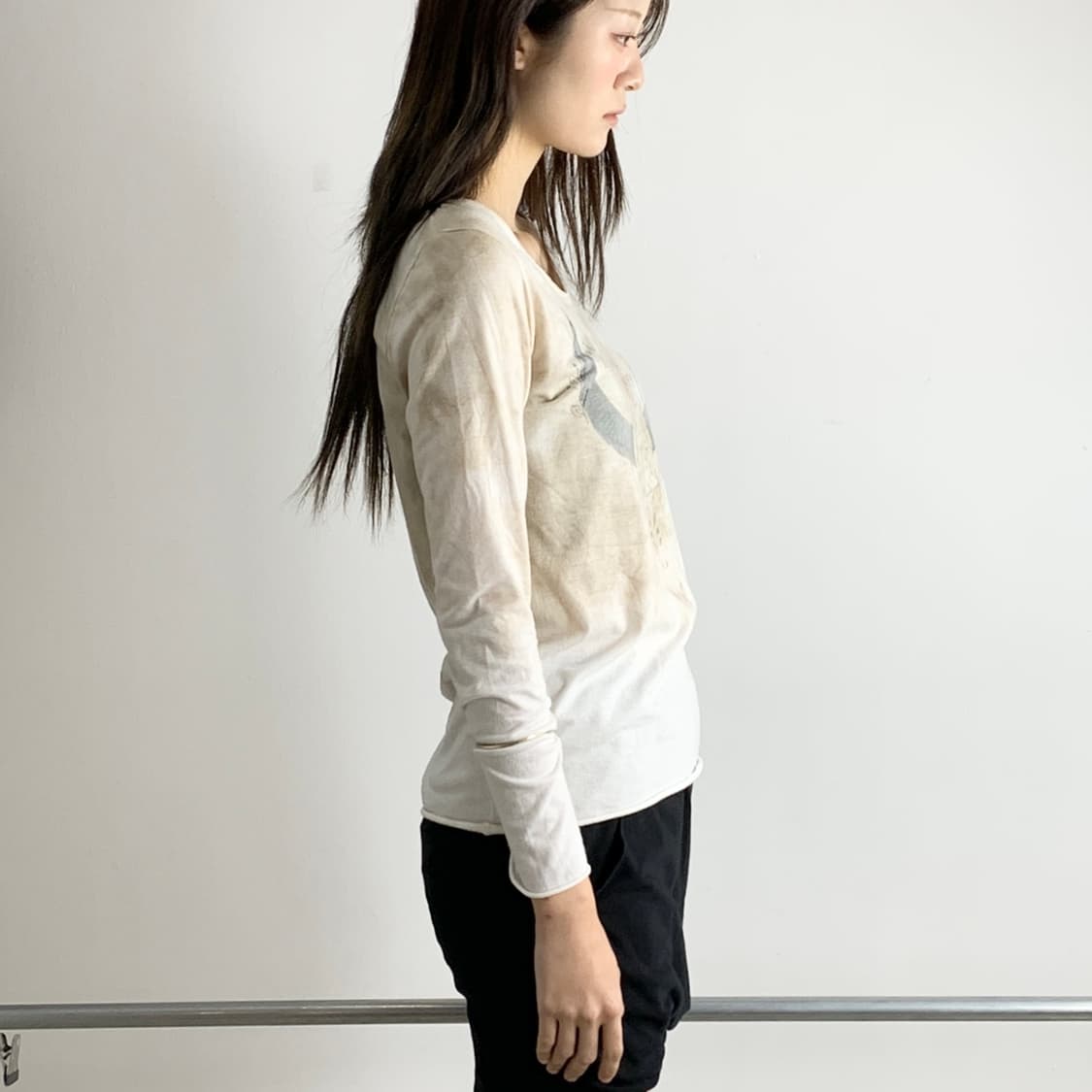 G.O.A (고아) 컷아웃 롱슬리브 상품이미지4