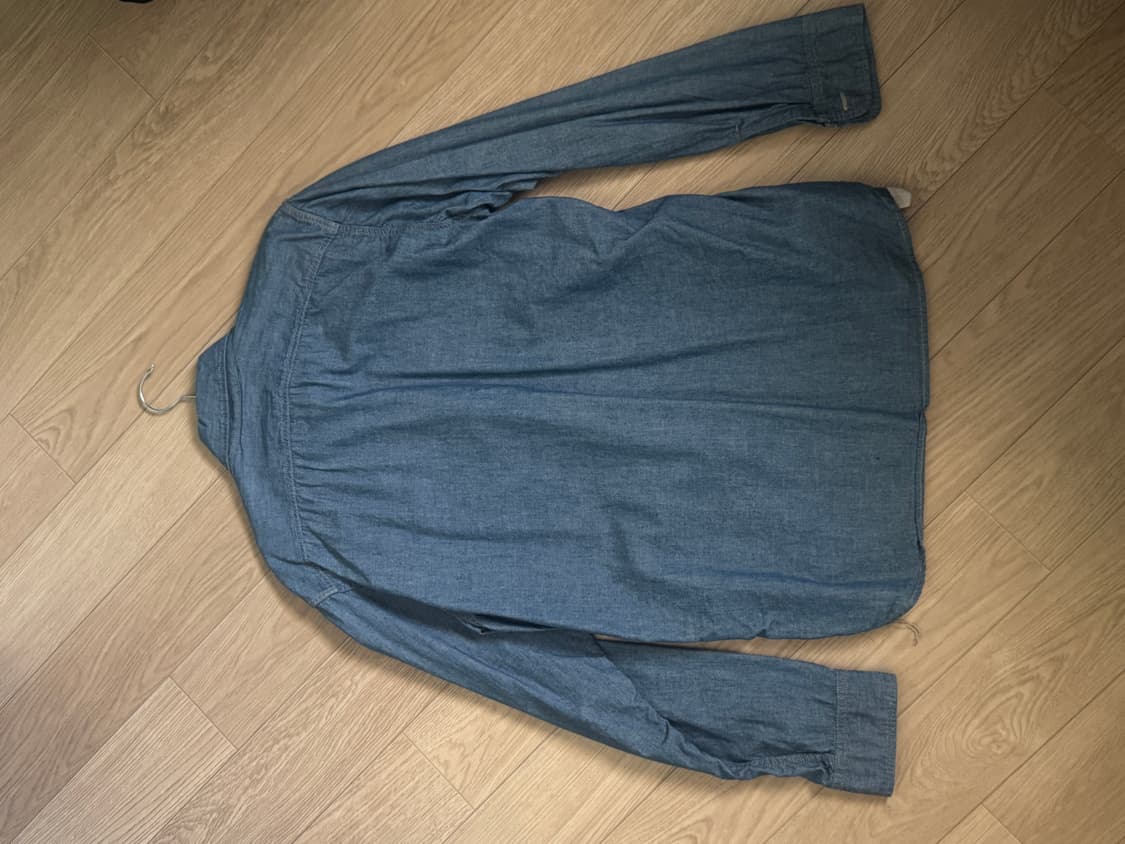 토이즈맥코이 샴브레이셔츠 16사이즈 팝니다. 상품이미지2