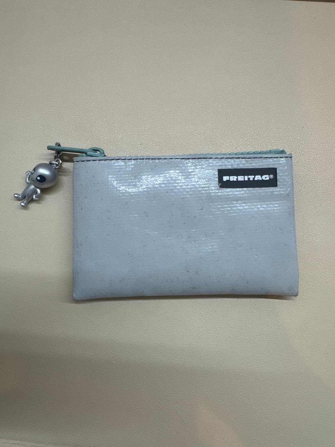 프라이탁 블레어 카드지갑 상품이미지1