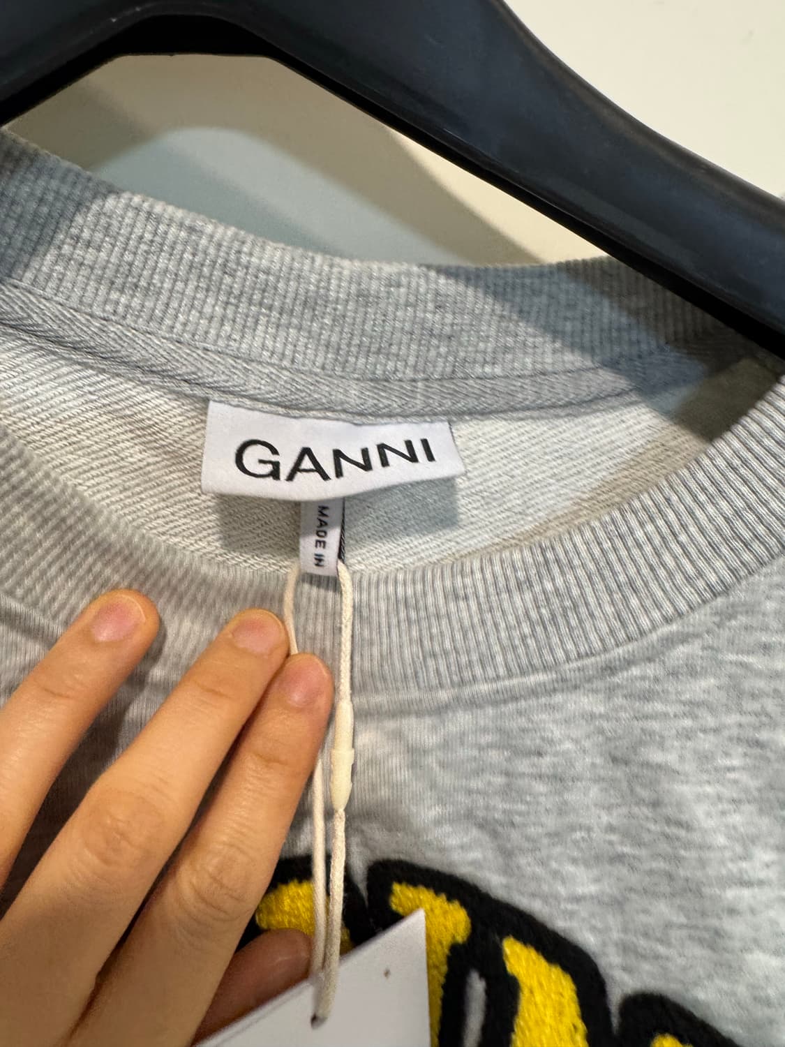 새상품 GANNI 가니 맨투맨 상품이미지4