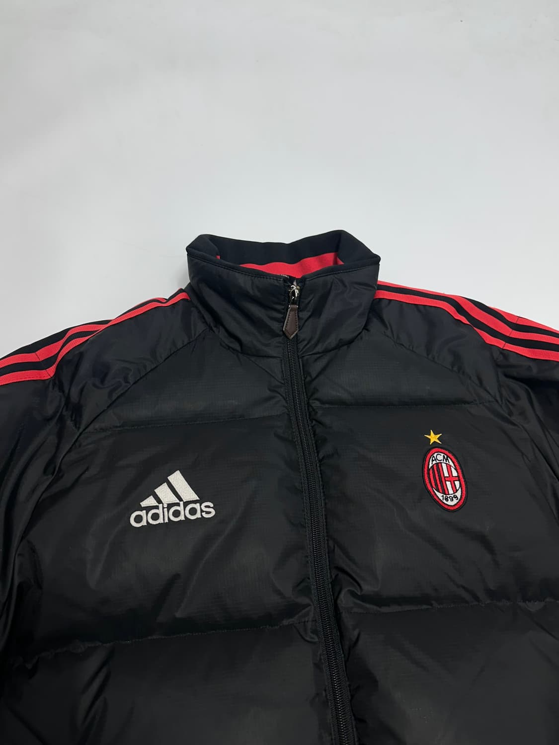 아디다스 AC밀란 덕다운 패딩 상품이미지2