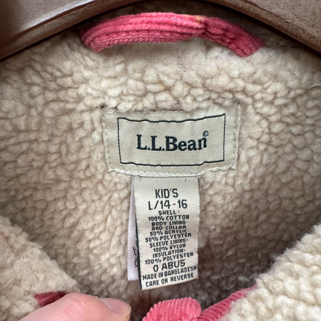 엘엘빈 코듀로이 쉐르파 트러커자켓 전면 투포켓 디테일 코랄 상품이미지6